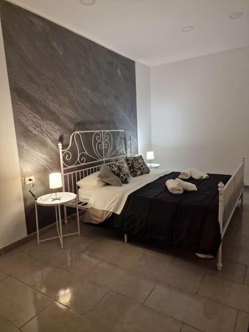 Ferienhaus Black & White